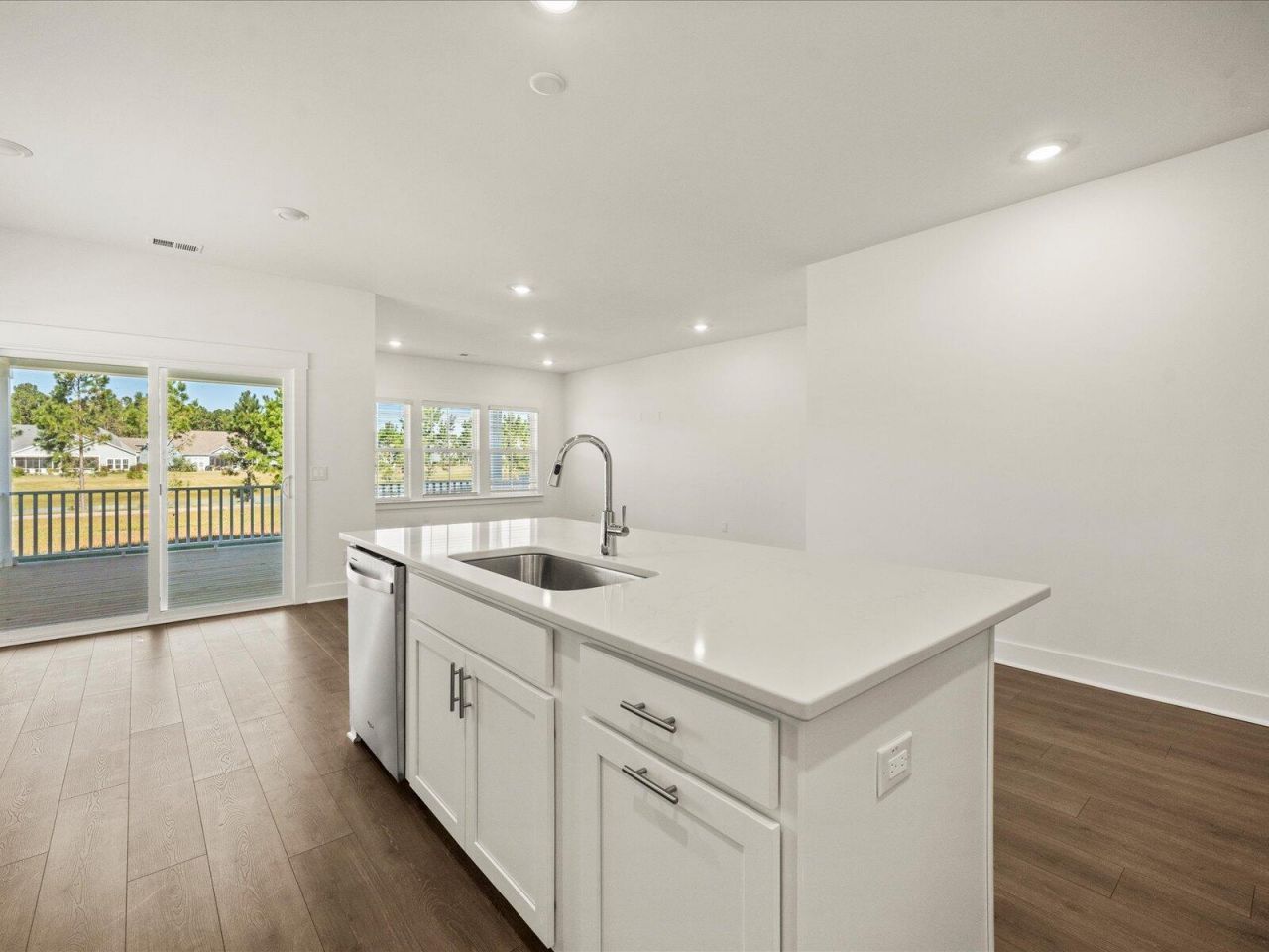 434 Radiant Blue Way Photo 16