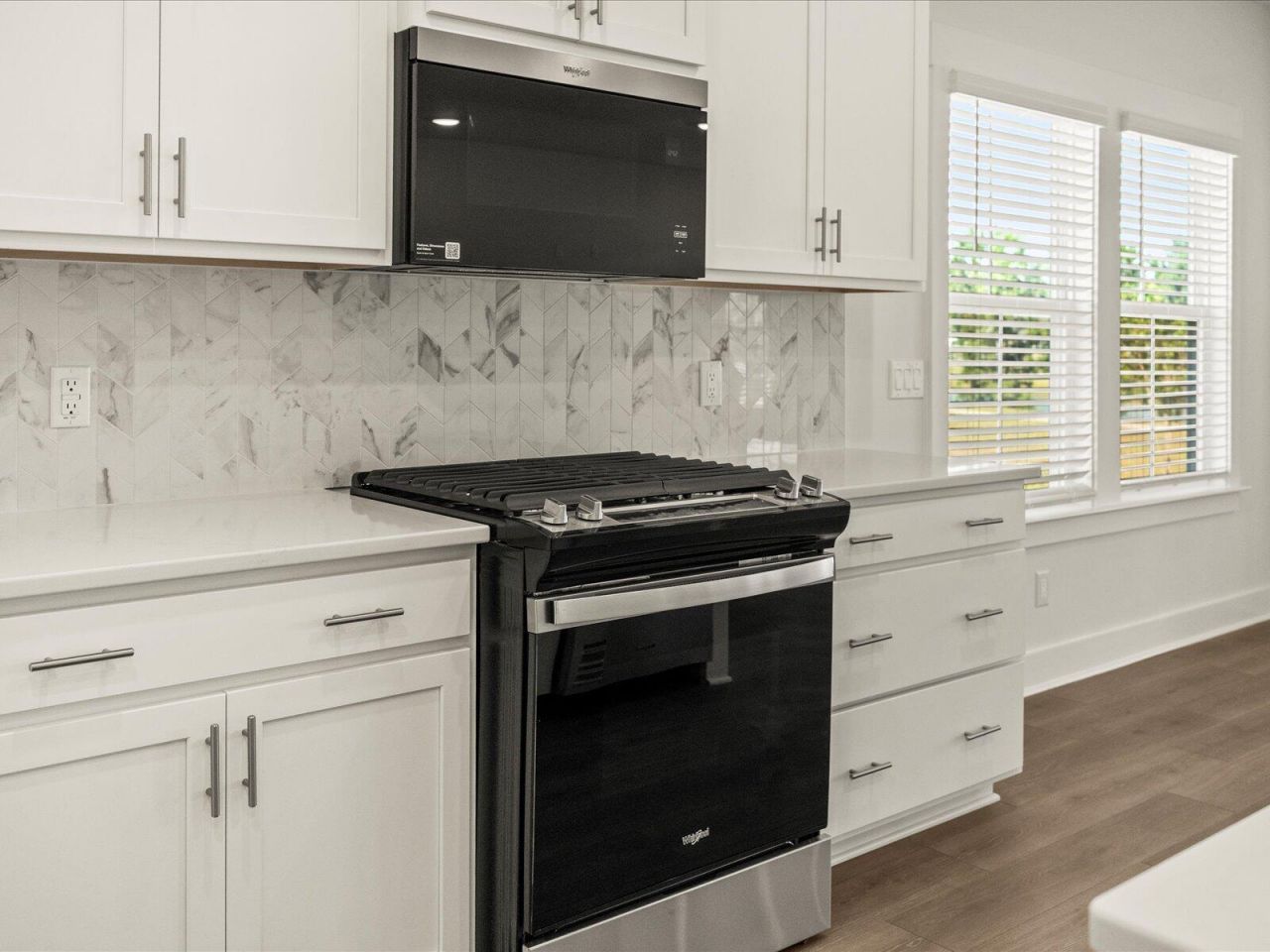 434 Radiant Blue Way Photo 18