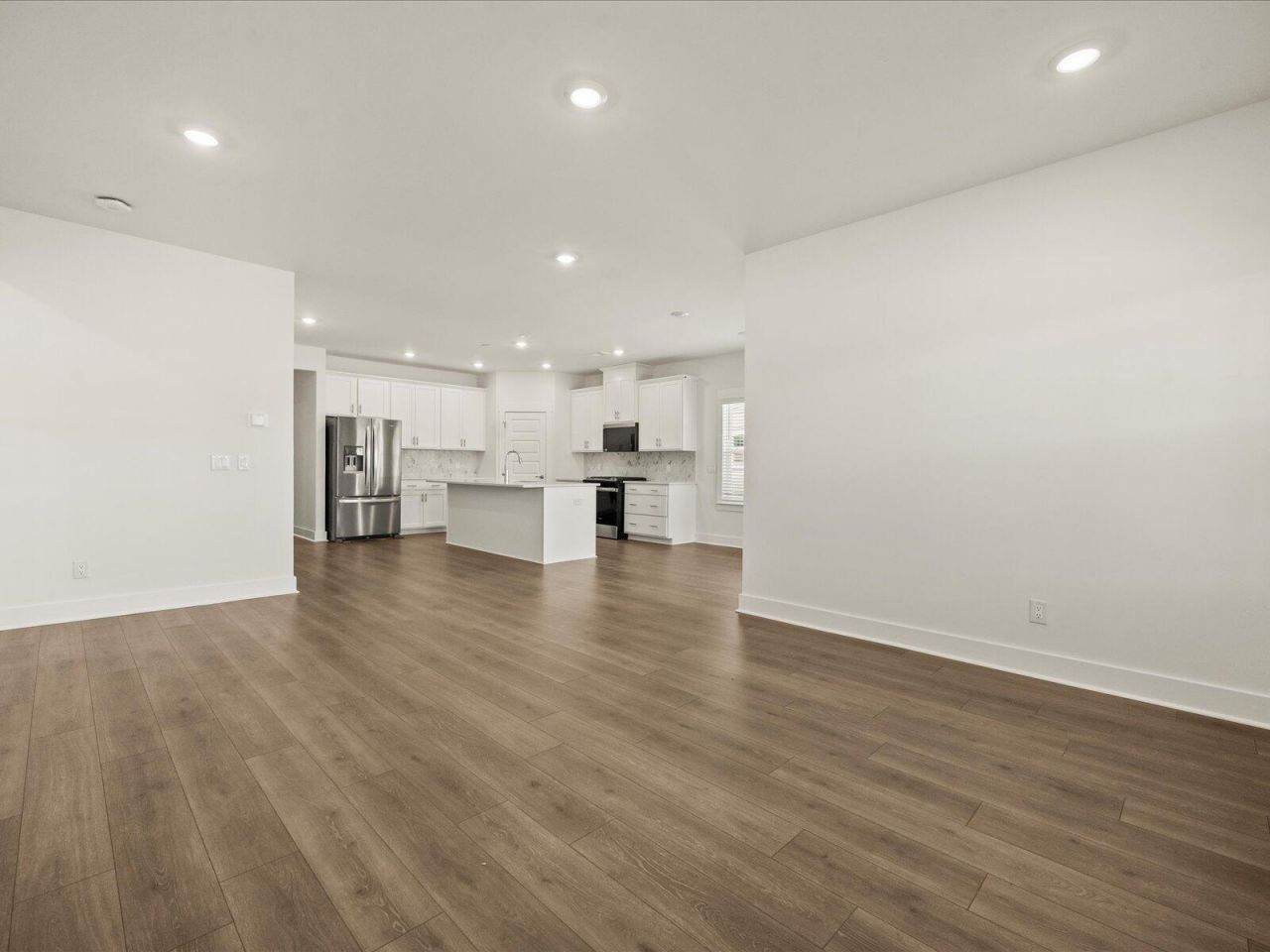 434 Radiant Blue Way Photo 22