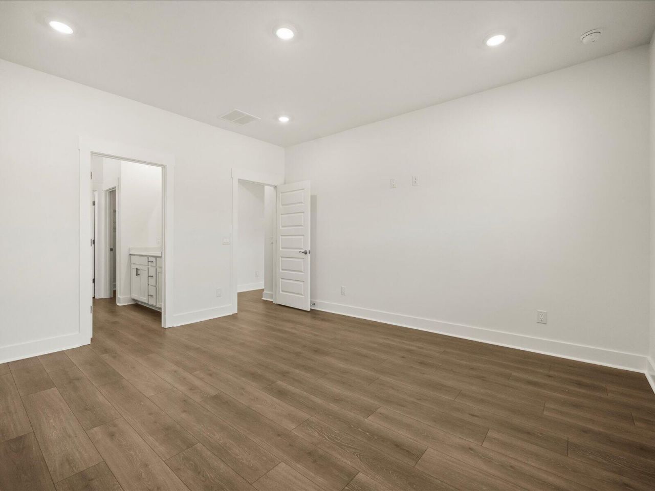 434 Radiant Blue Way Photo 29