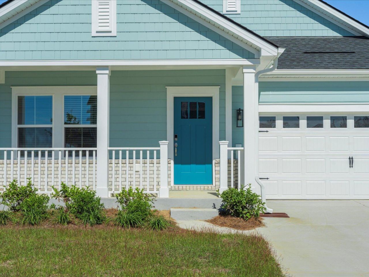 434 Radiant Blue Way Photo 5