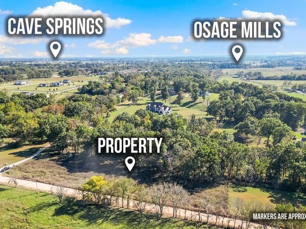 Sears Road, Bentonville, AR 72713