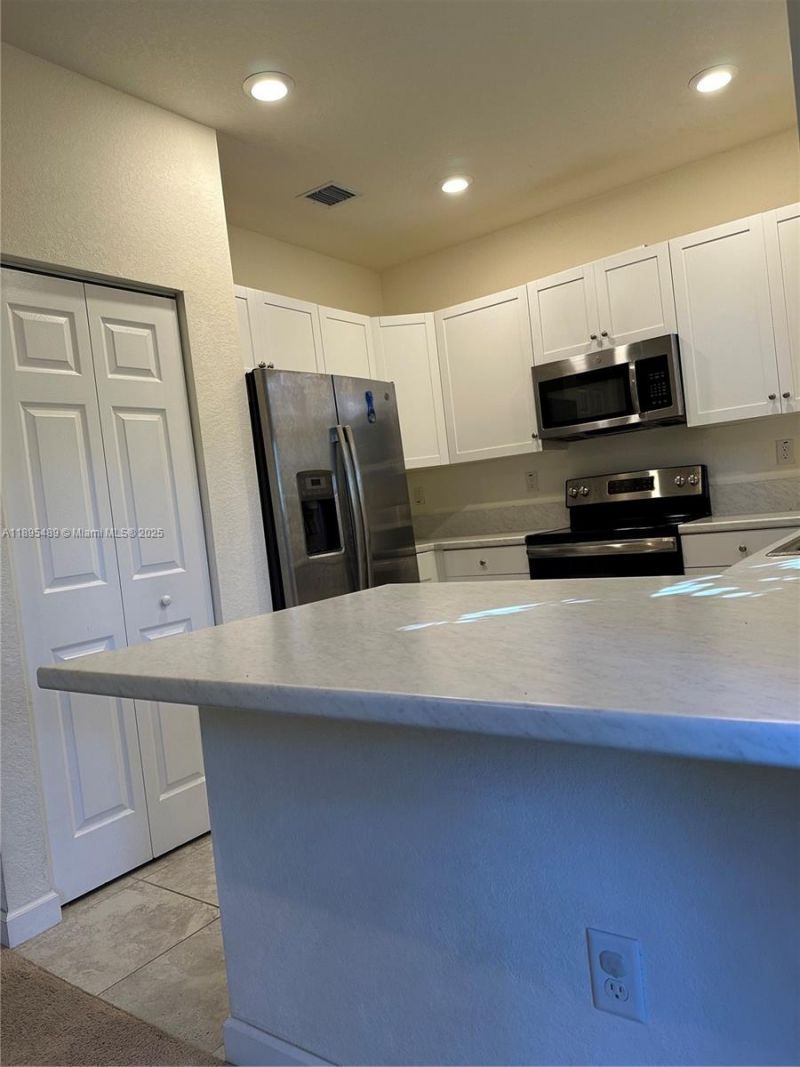 3354 SE 2nd Ct, Homestead, FL 33033 Photo