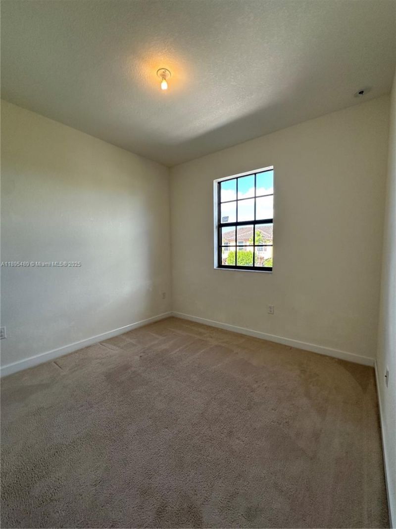 3354 SE 2nd Ct, Homestead, FL 33033 Photo