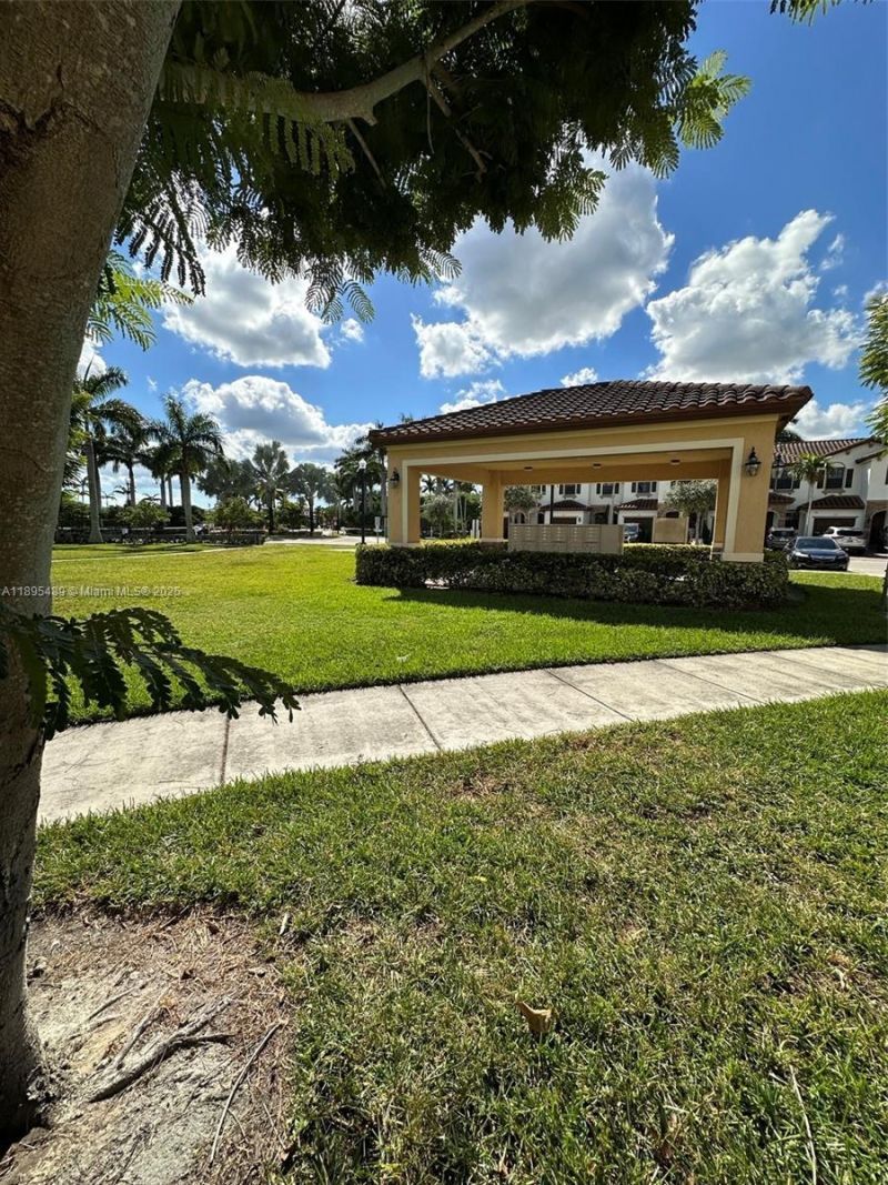 3354 SE 2nd Ct, Homestead, FL 33033 Photo