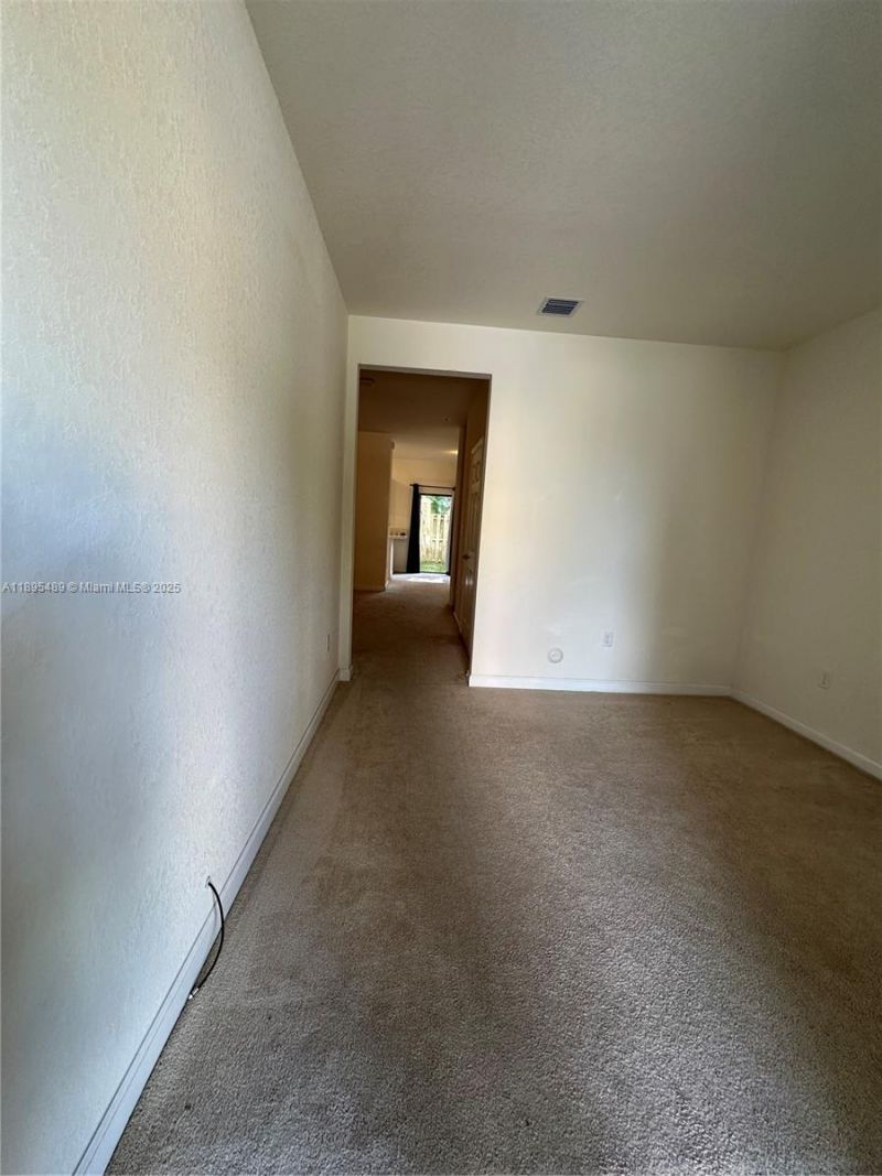 3354 SE 2nd Ct, Homestead, FL 33033 Photo