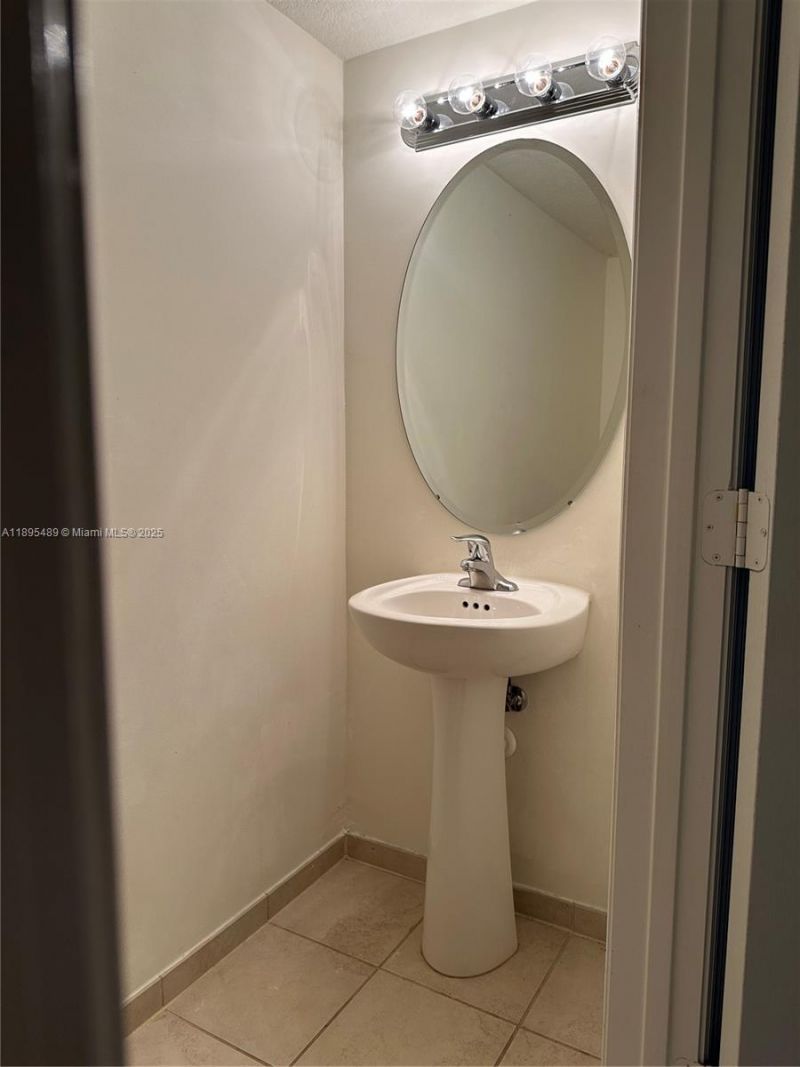 3354 SE 2nd Ct, Homestead, FL 33033 Photo