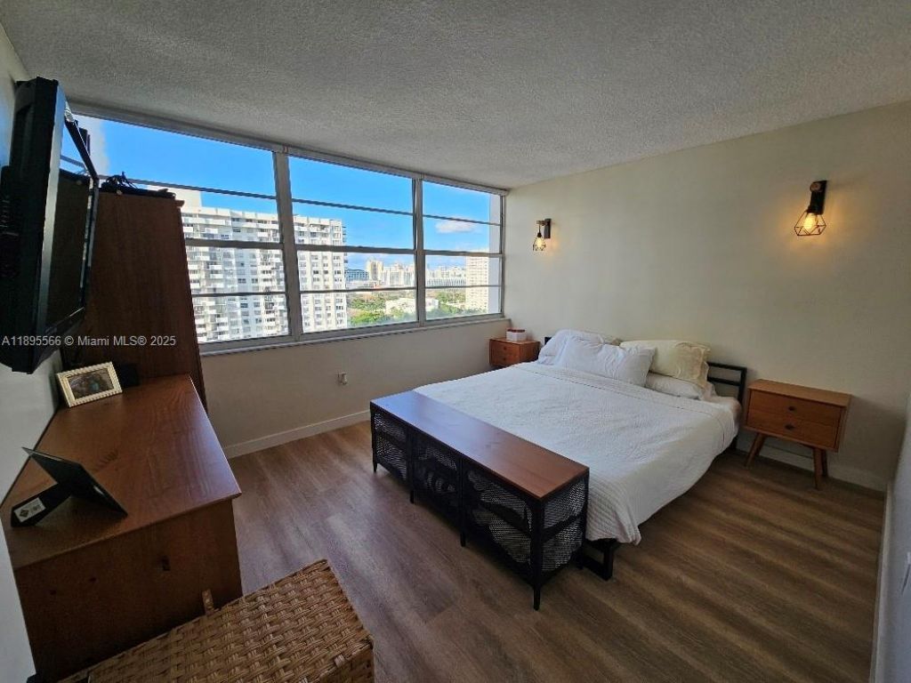 18061 Biscayne Blvd, Unit 1602, Aventura, FL 33160 Photo