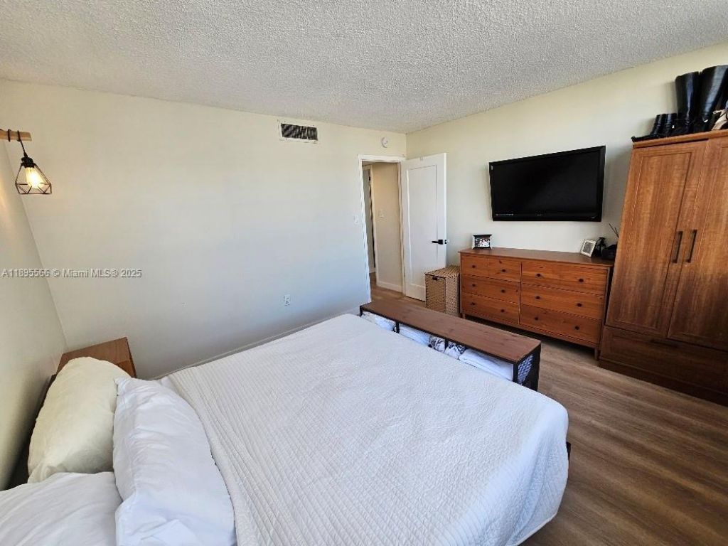 18061 Biscayne Blvd, Unit 1602, Aventura, FL 33160 Photo