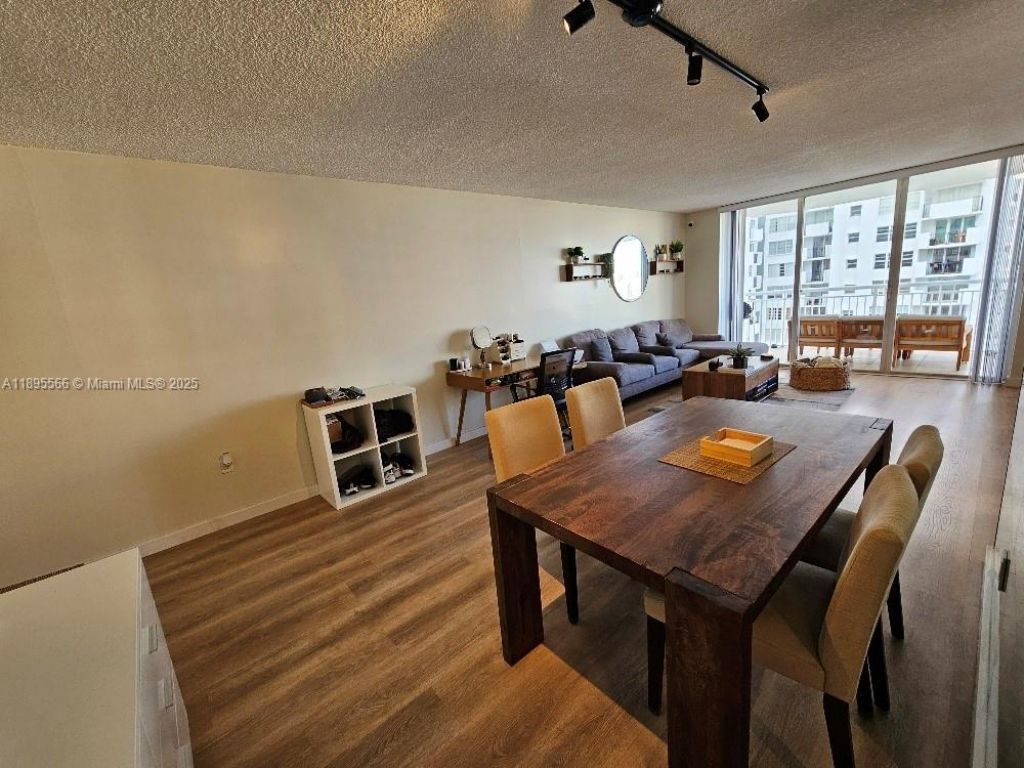 18061 Biscayne Blvd, Unit 1602, Aventura, FL 33160 Photo