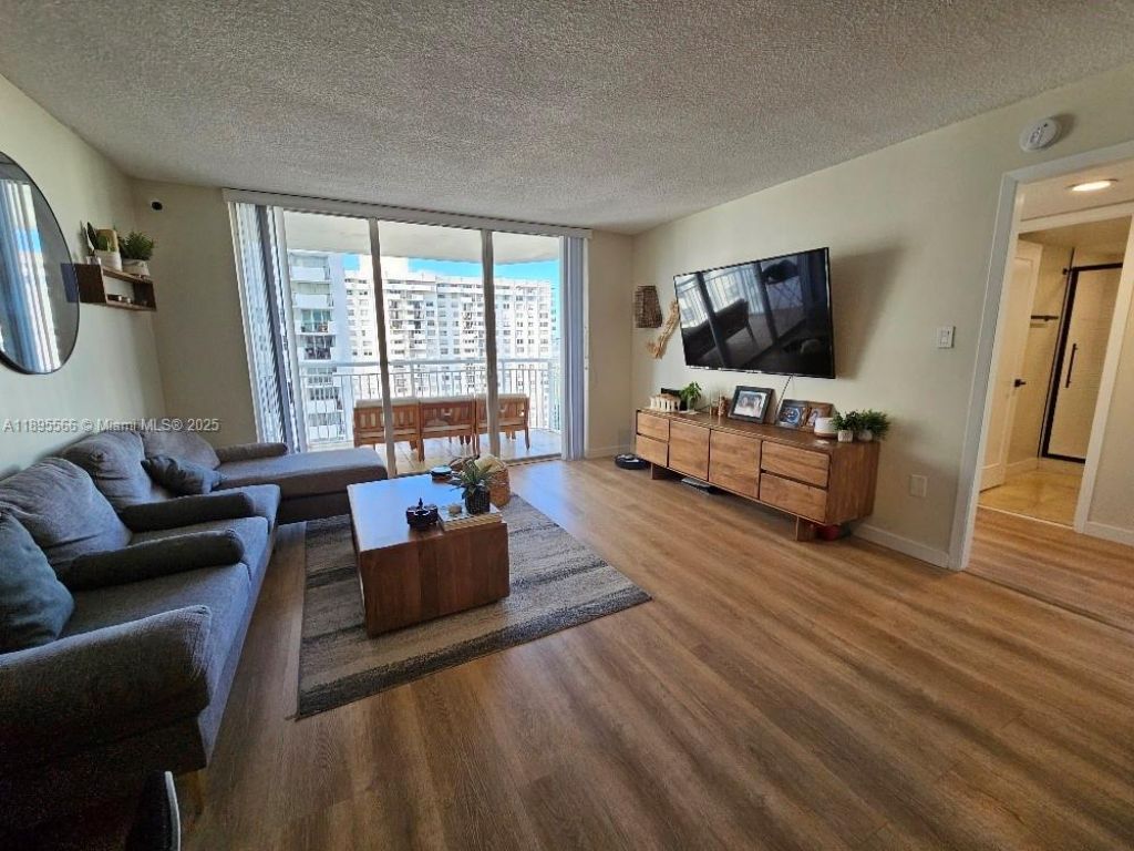18061 Biscayne Blvd, Unit 1602, Aventura, FL 33160 Photo