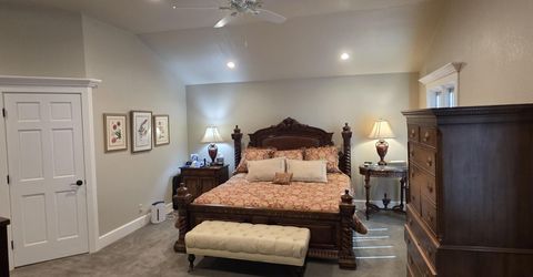310 Mountain Street, Carson City, NV 89703 Photo