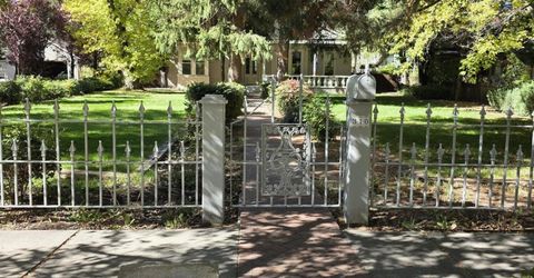 310 Mountain Street, Carson City, NV 89703 Photo