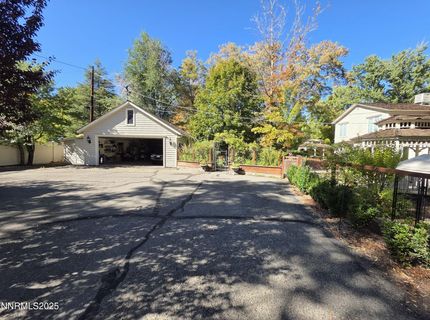 310 Mountain Street, Carson City, NV 89703 Photo