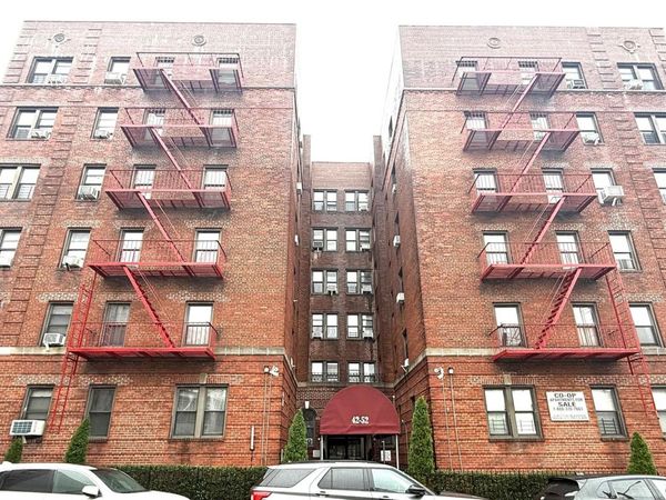 42-52 Layton Street, Unit 6F, Elmhurst, NY 11373