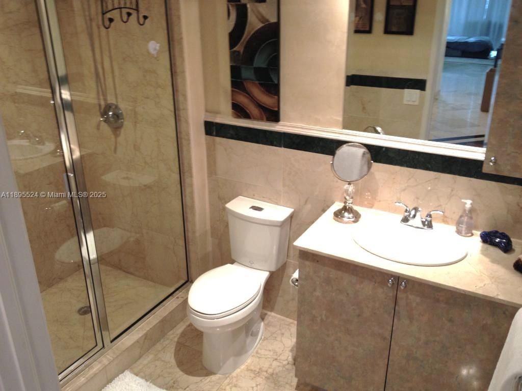 17555 SW Atlantic Blvd, Unit PH2, Sunny Isles Beach, FL 33160 Photo