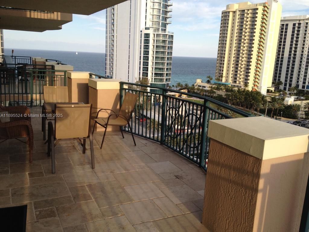 17555 SW Atlantic Blvd, Unit PH2, Sunny Isles Beach, FL 33160 Photo