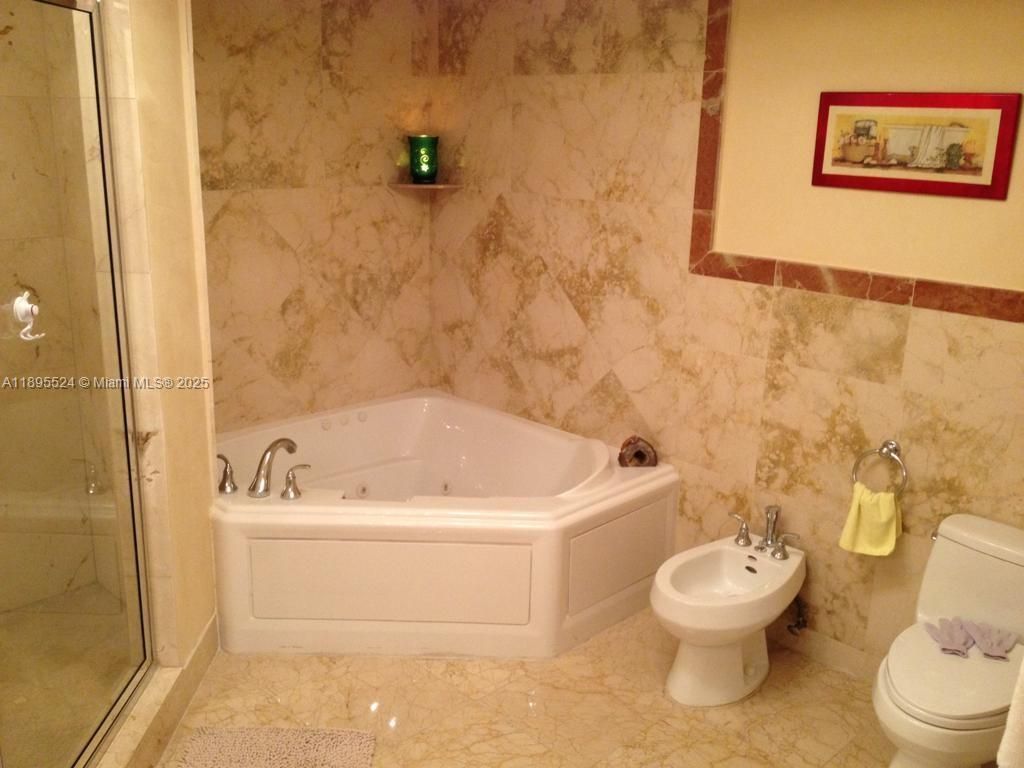 17555 SW Atlantic Blvd, Unit PH2, Sunny Isles Beach, FL 33160 Photo