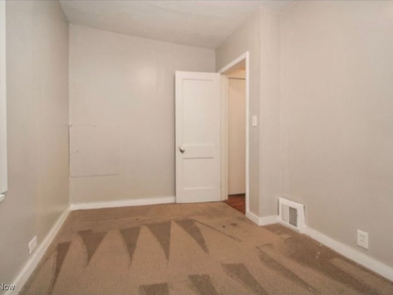 3821 Delmore Road, Cleveland Heights, OH 44121 Photo 3