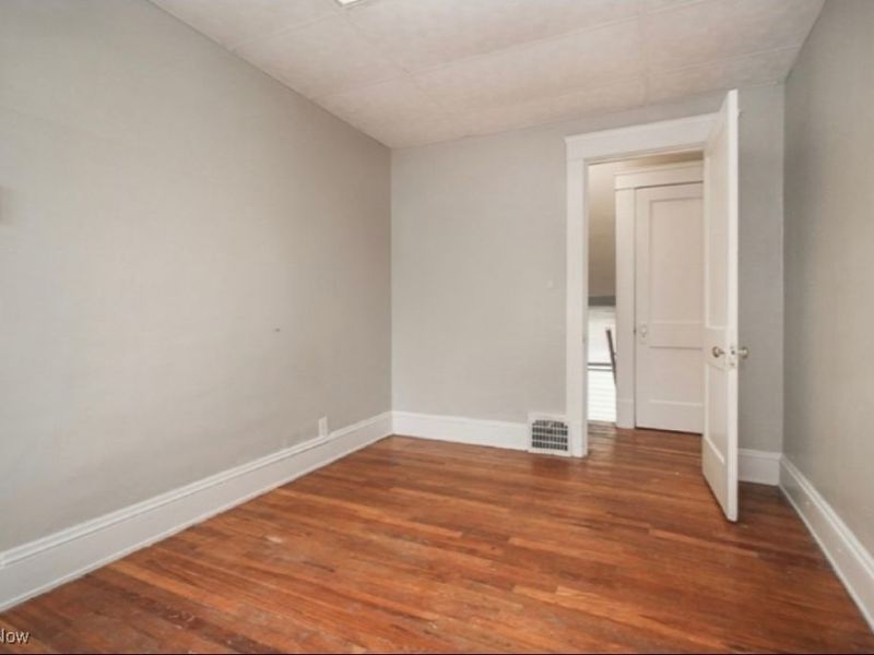 3821 Delmore Road, Cleveland Heights, OH 44121 Photo 4