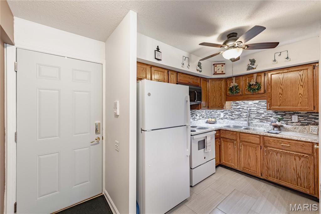 3107 Garnette Drive, Unit A7, Bridgeton, MO 63044 Main Photo