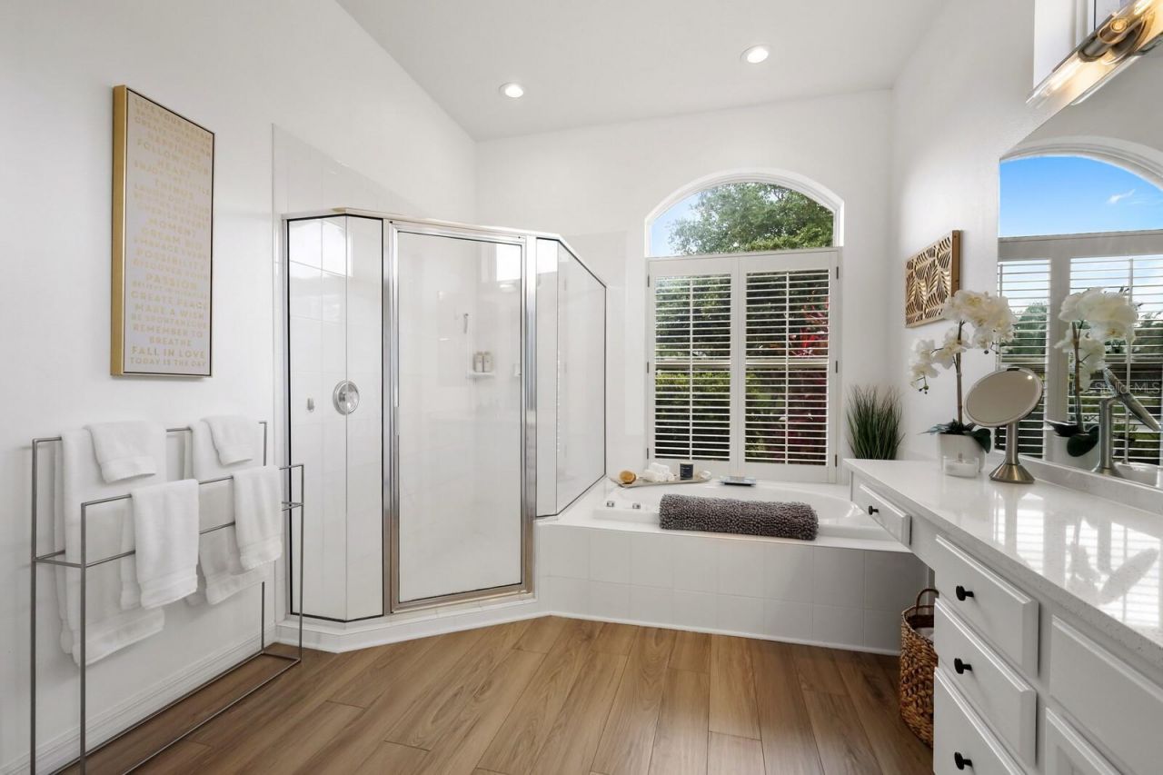 10160 Cherry Hills Avenue Circle, Bradenton, FL 34202 Photo