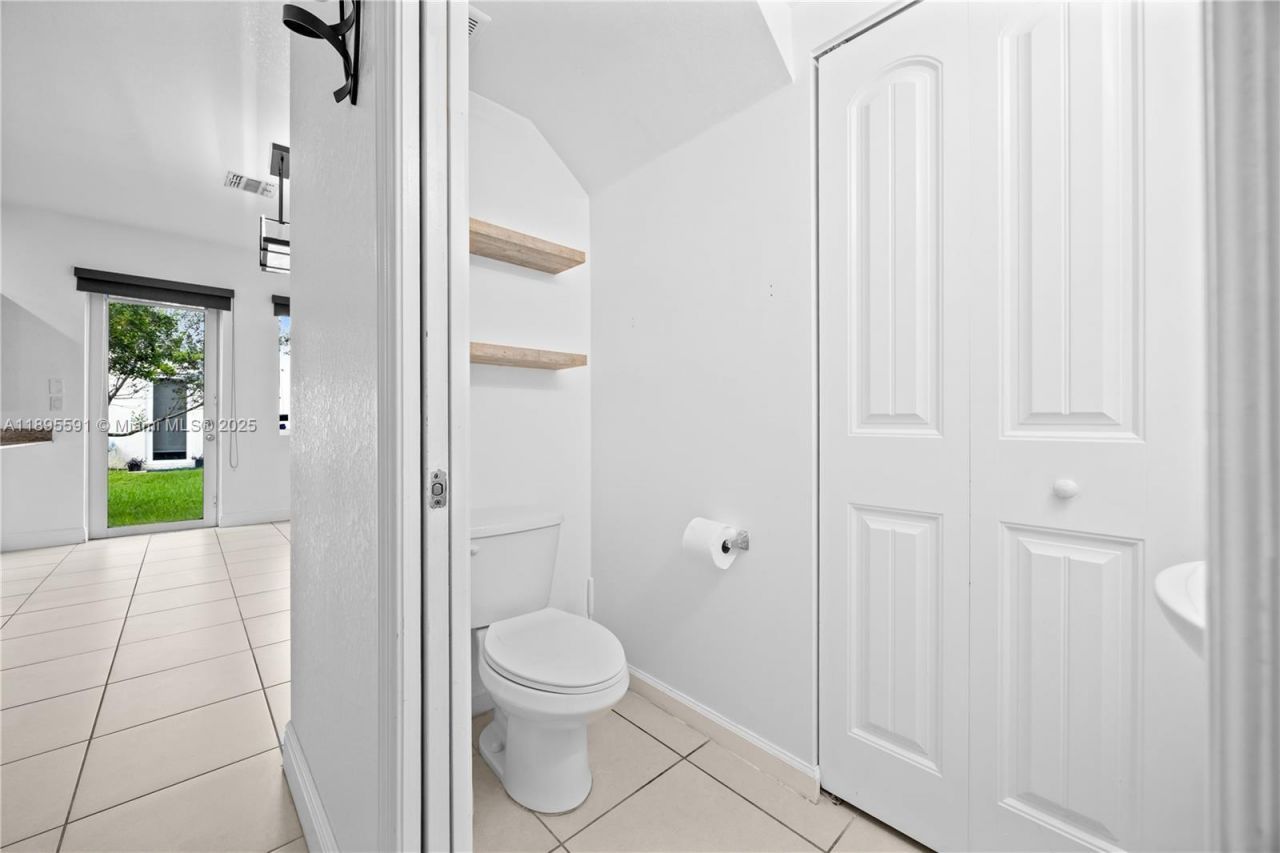 21416 NW 13th Pl, Miami Gardens, FL 33169 Photo