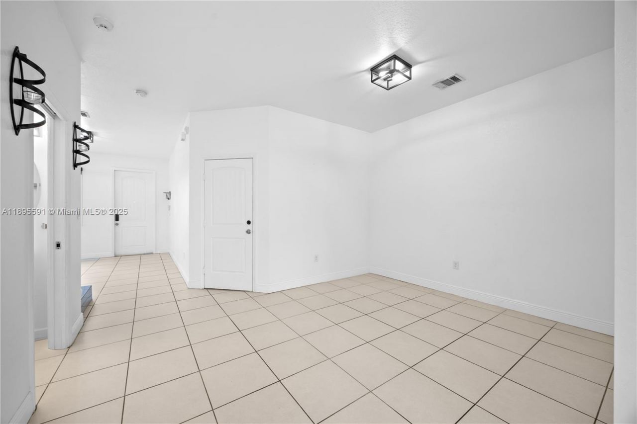 21416 NW 13th Pl, Miami Gardens, FL 33169 Photo