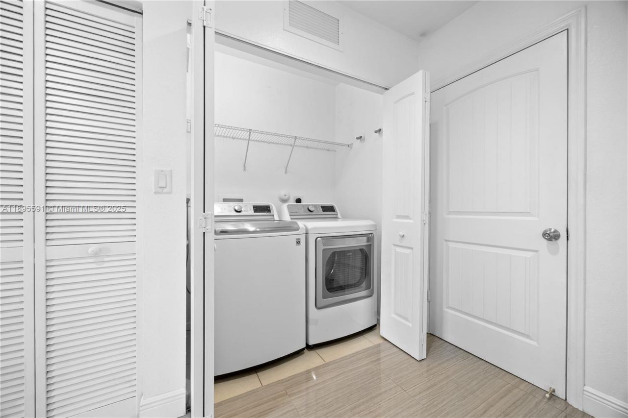 21416 NW 13th Pl, Miami Gardens, FL 33169 Photo