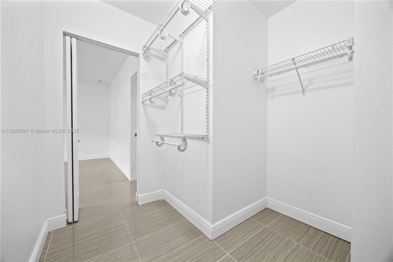 21416 NW 13th Pl, Miami Gardens, FL 33169 Photo