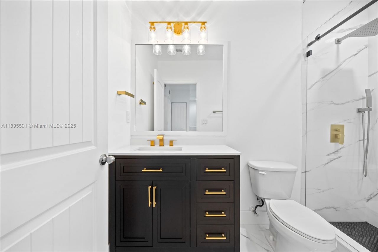 21416 NW 13th Pl, Miami Gardens, FL 33169 Photo