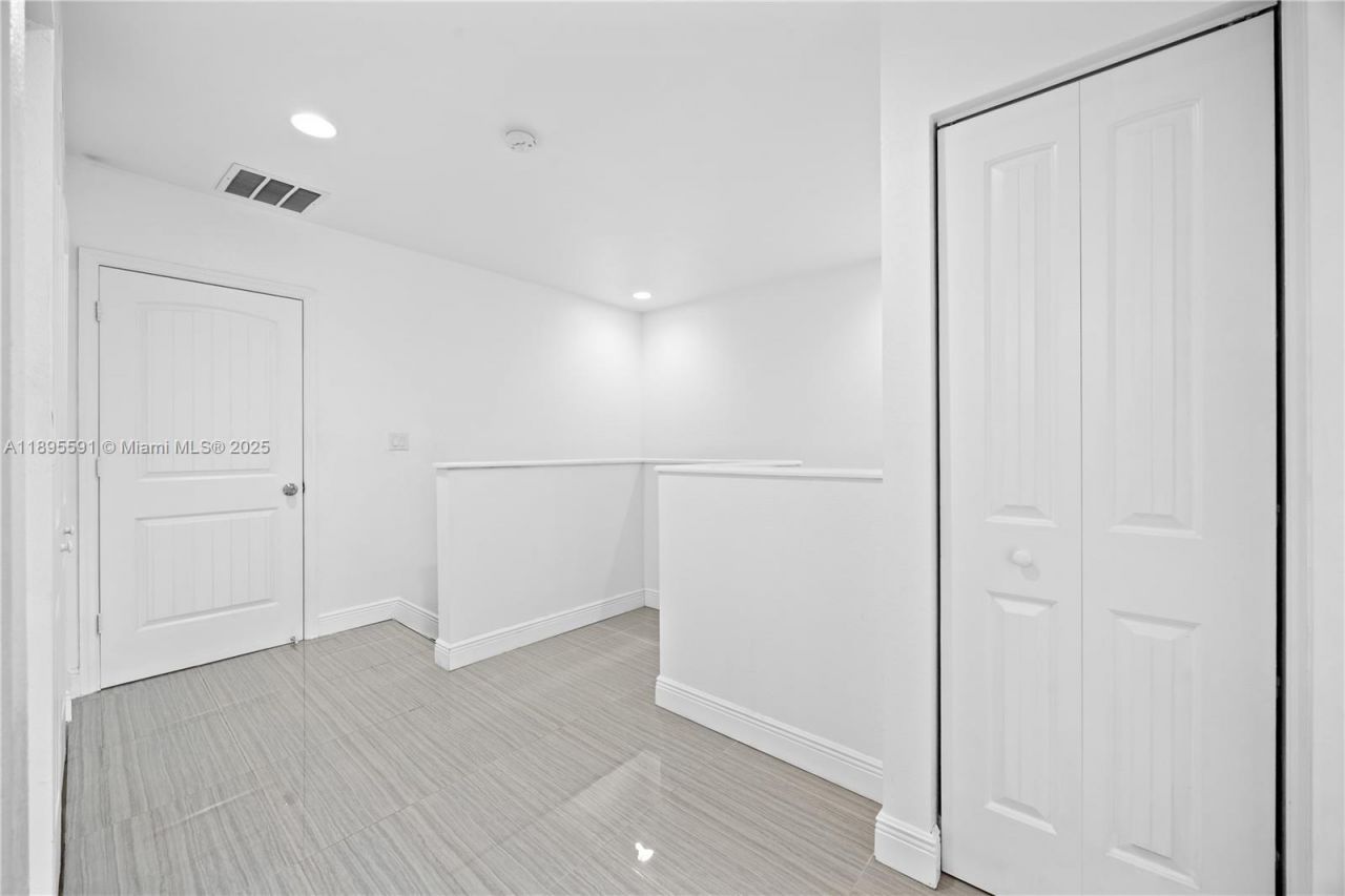 21416 NW 13th Pl, Miami Gardens, FL 33169 Photo