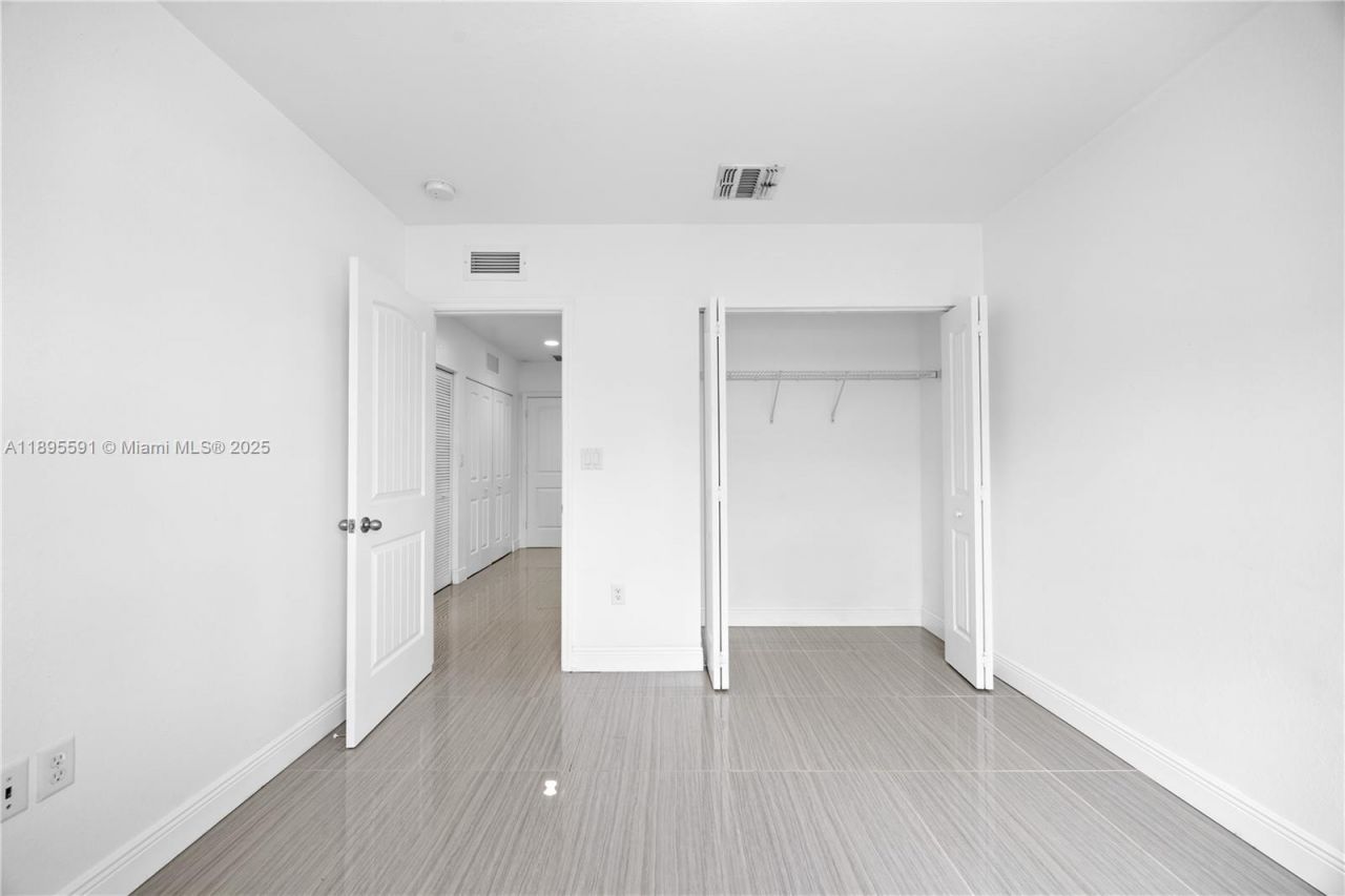 21416 NW 13th Pl, Miami Gardens, FL 33169 Photo