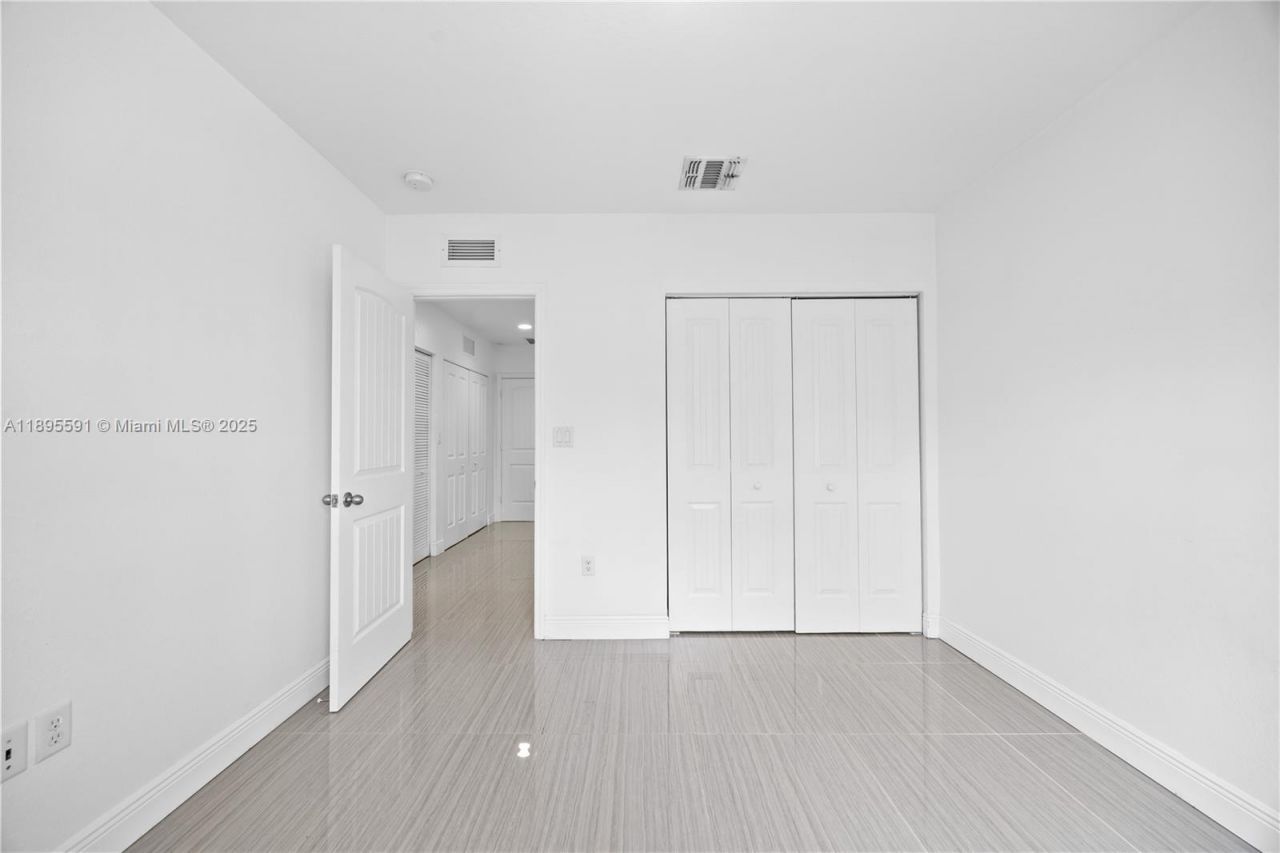 21416 NW 13th Pl, Miami Gardens, FL 33169 Photo