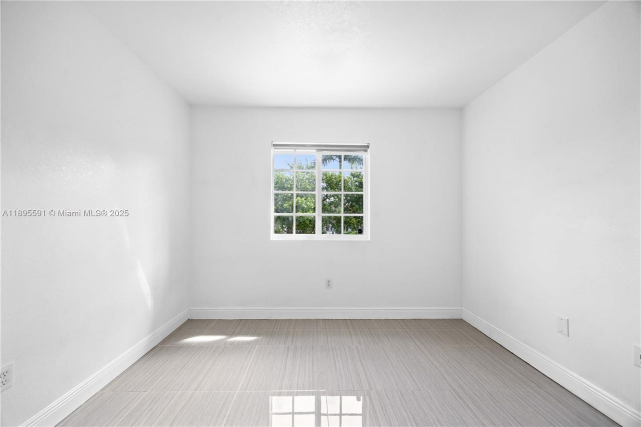 21416 NW 13th Pl, Miami Gardens, FL 33169 Photo