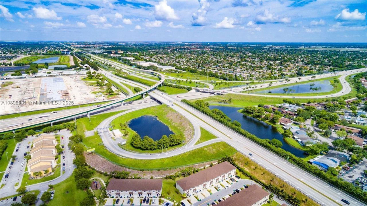 21416 NW 13th Pl, Miami Gardens, FL 33169 Photo