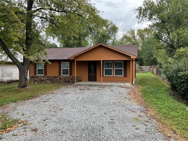 304 N 5th Street, Jay, OK 74346