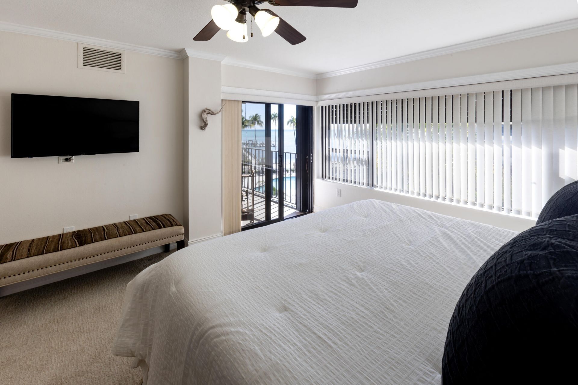 83201 Old Highway, Unit 405, Islamorada, FL 33036 Photo