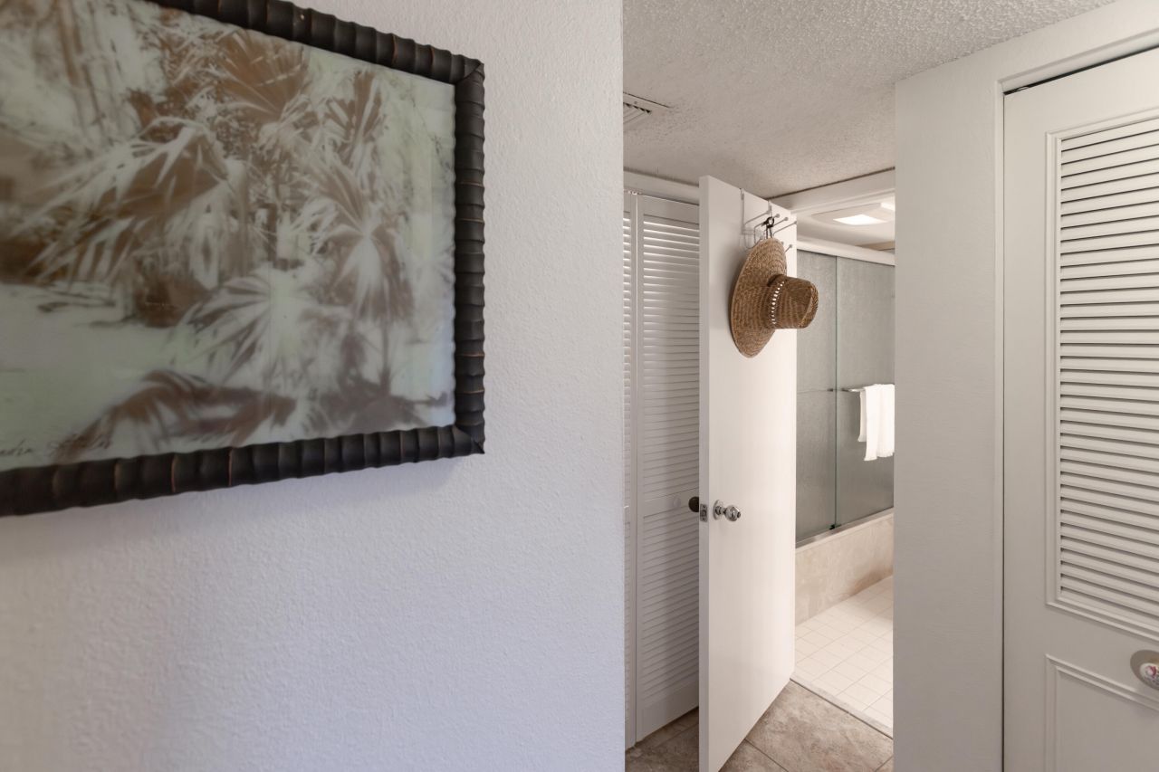 83201 Old Highway, Unit 405, Islamorada, FL 33036 Photo