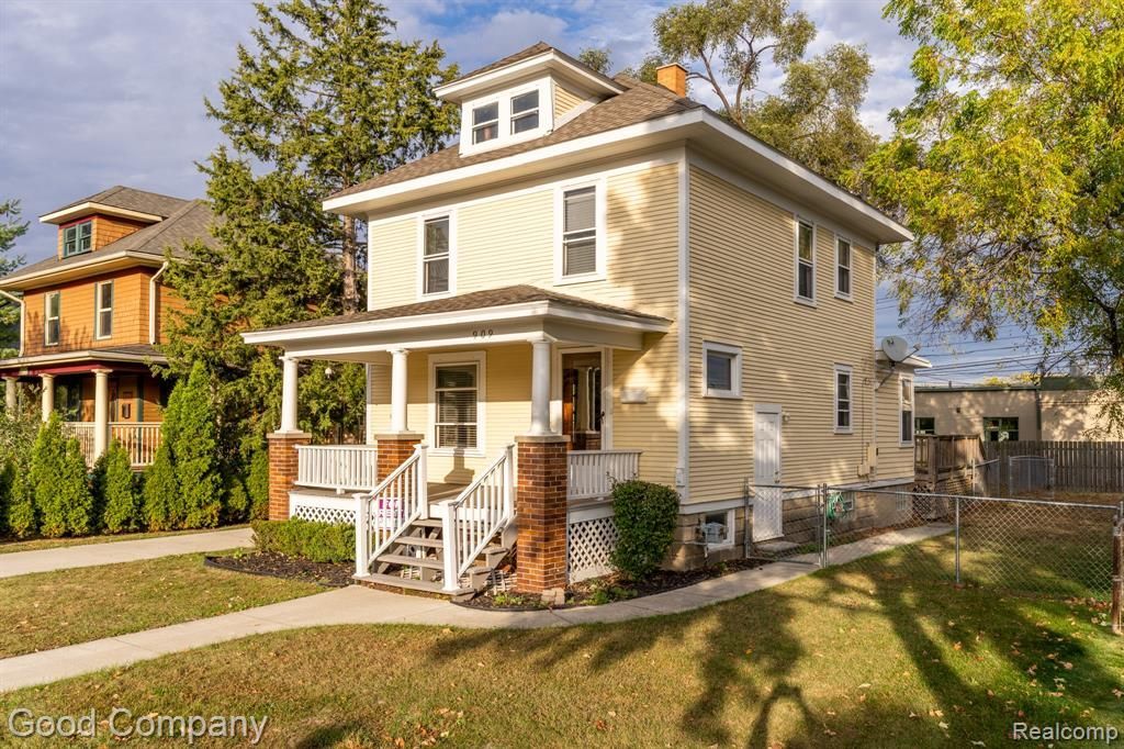909 S Center Street, Royal Oak, MI 48067 Main Photo
