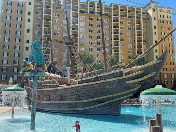 8125 RESORT VILLAGE DRIVE, Unit 5612, ORLANDO, FL 32821