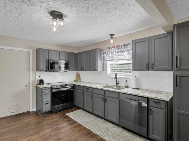 2157 Hierarch Court, Grove City, OH 43123 Photo 9