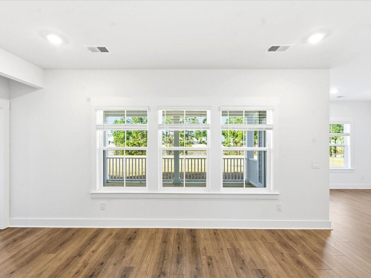 412 Radiant Blue Way Photo 13