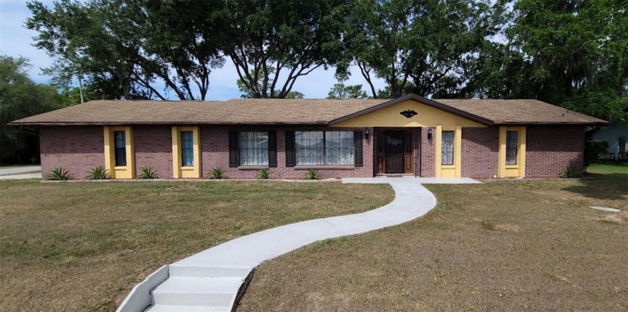 406 Wright Street, Inverness, FL 34452 Main Photo