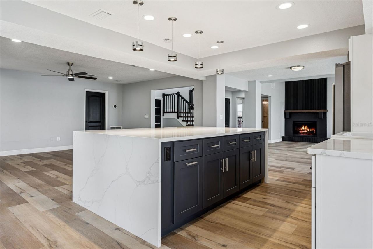 769 Kingston Court, Apollo Beach, FL 33572 Photo