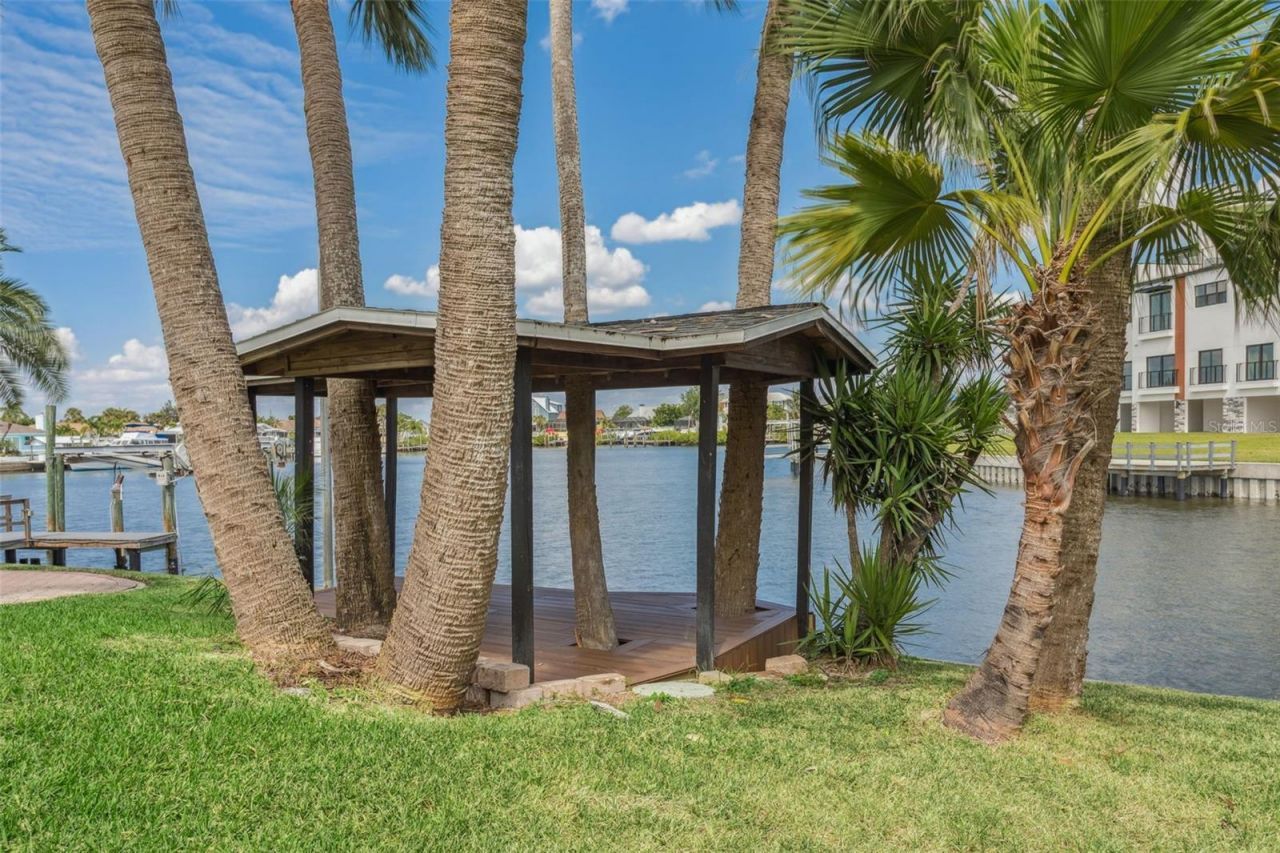 769 Kingston Court, Apollo Beach, FL 33572 Photo