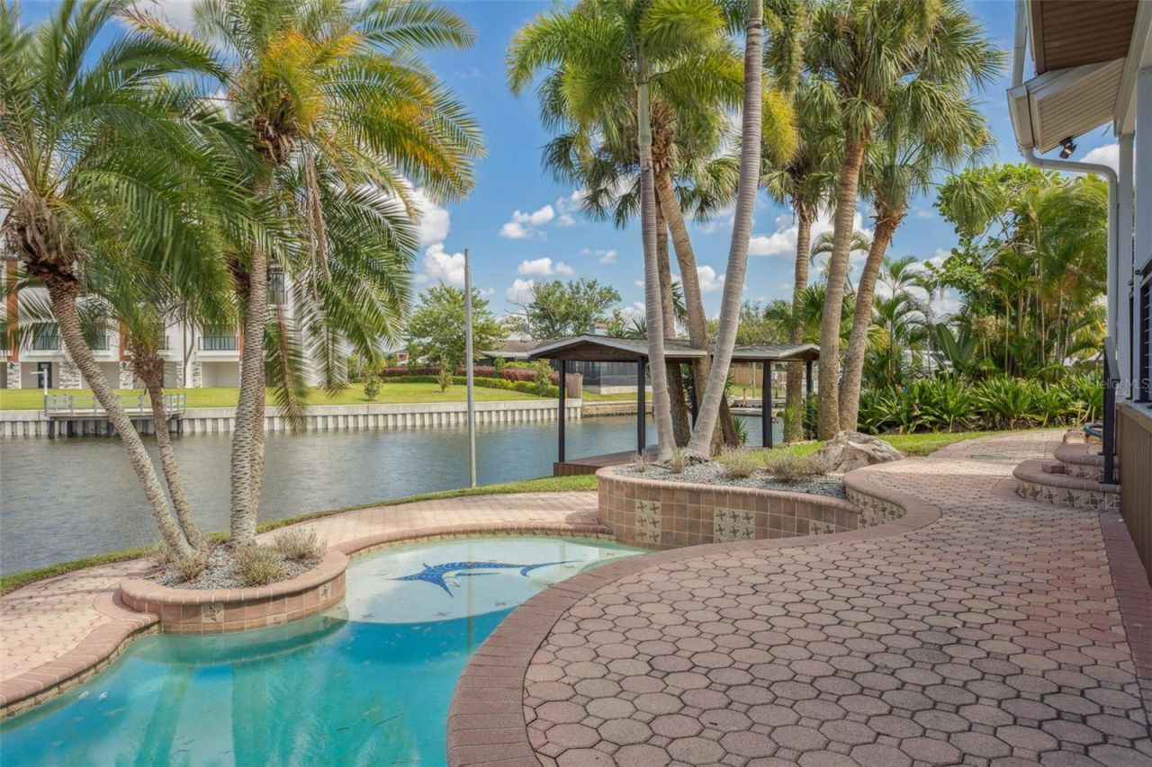 769 Kingston Court, Apollo Beach, FL 33572 Photo