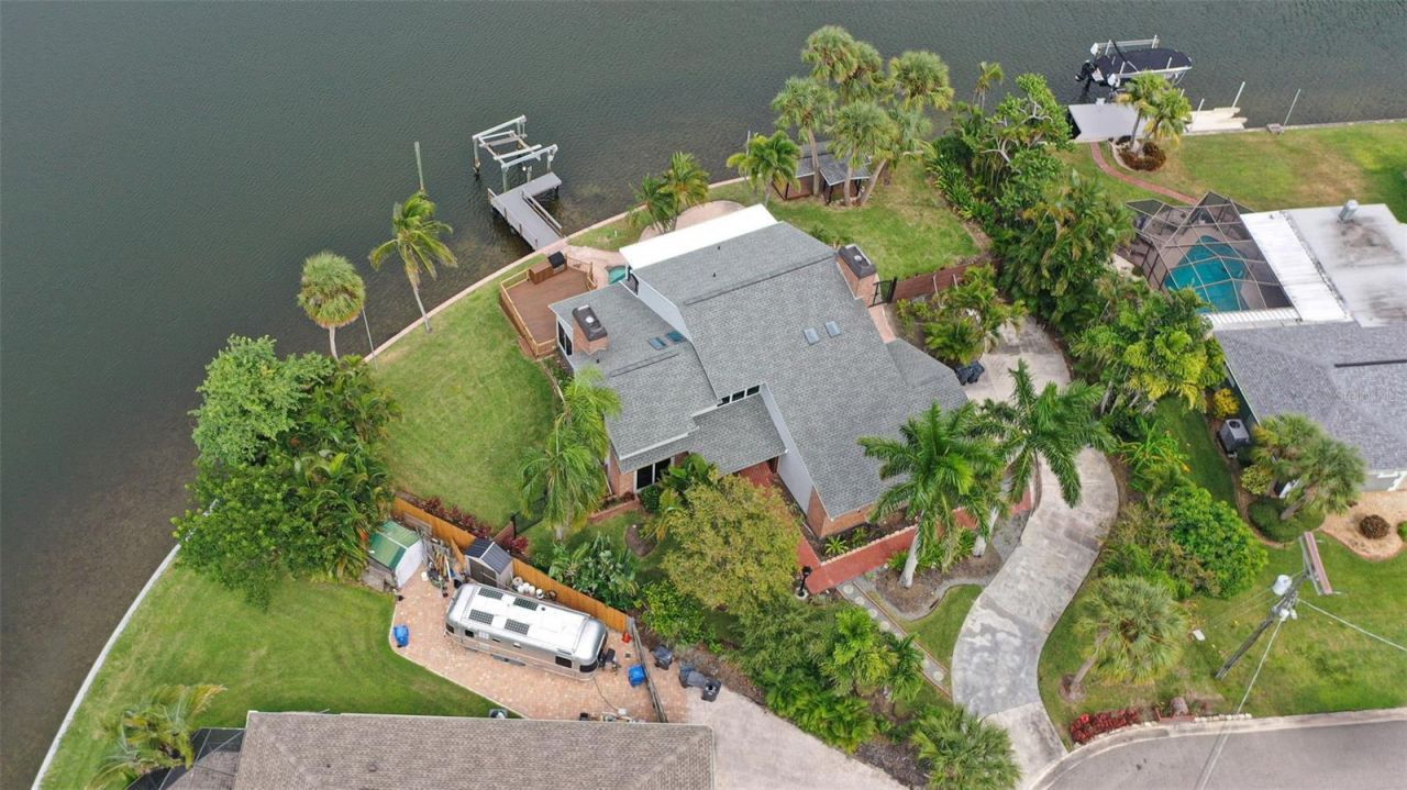 769 Kingston Court, Apollo Beach, FL 33572 Photo