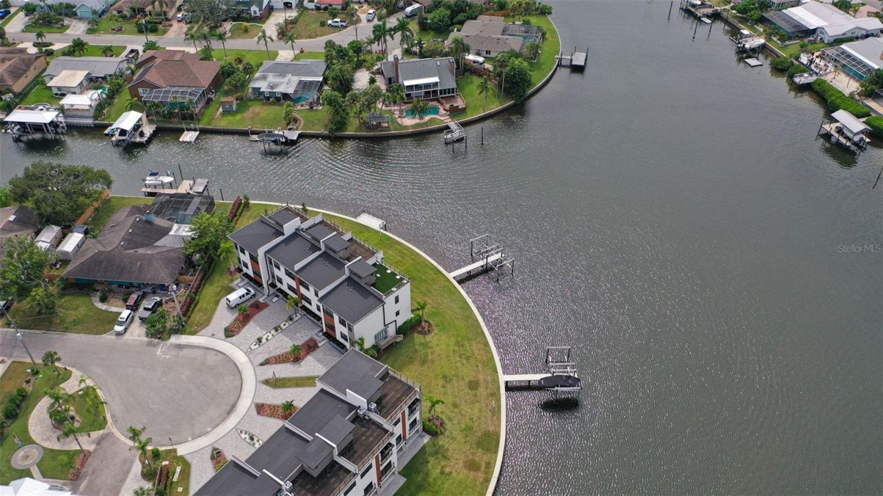 769 Kingston Court, Apollo Beach, FL 33572 Photo