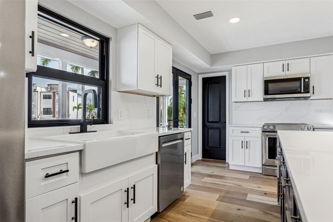 769 Kingston Court, Apollo Beach, FL 33572 Photo